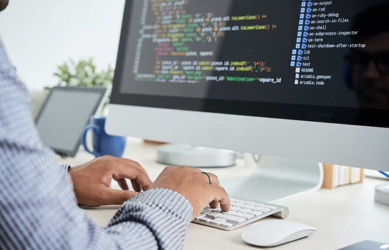Virtual Machine vs Container