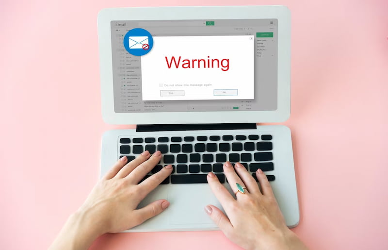 email phishing adalah berasal dari bahasa inggris fishing (memancing)